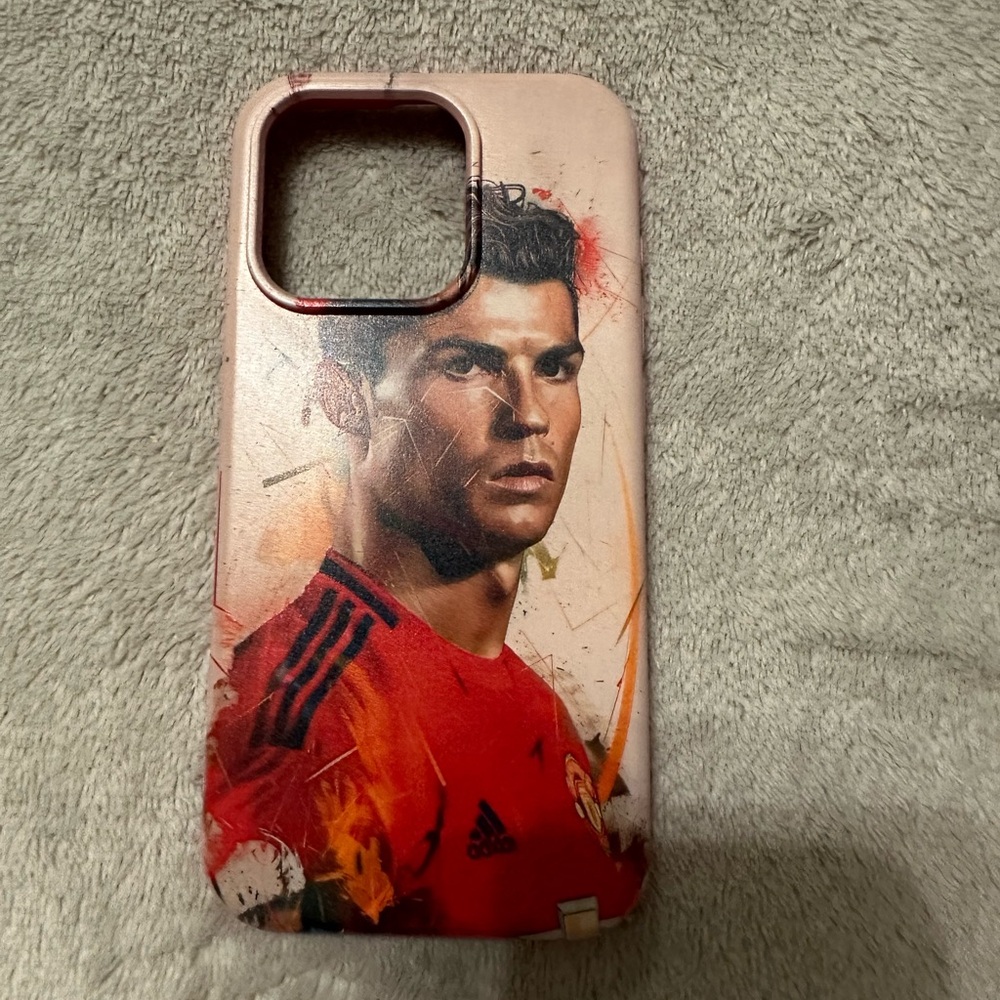 Ronaldo Red Soccer Star Phone Case iPhone 15 new